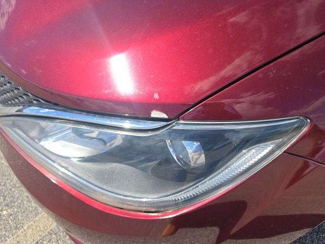 Used 2017 Chrysler Pacifica Touring-L Plus w/ Advanced Safetytec Group FWD image 3