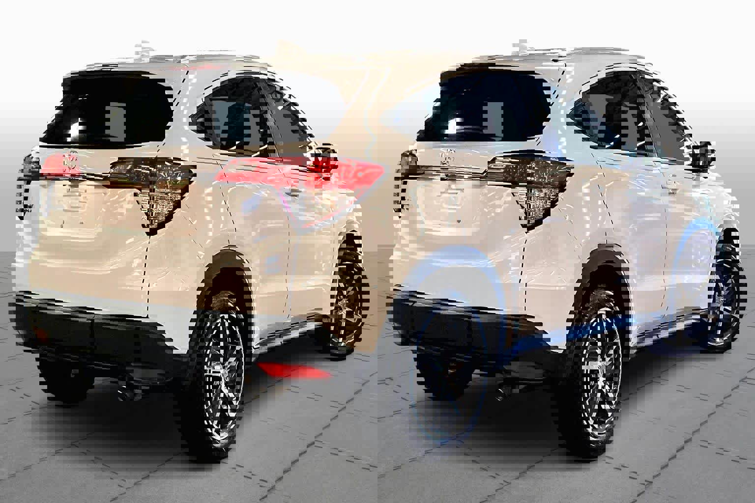 Used 2022 Honda HR-V EX image 13