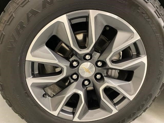 Certified 2024 Chevrolet Silverado 1500 LT AWD/4WD image 23