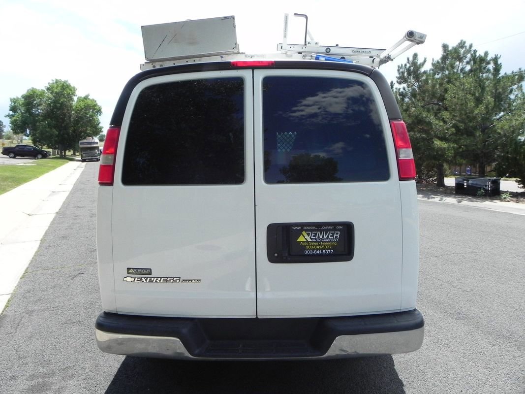 Used 2016 Chevrolet Express 3500 image 11