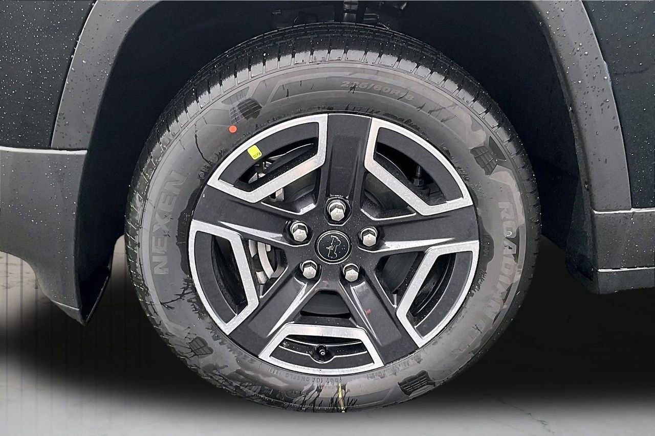 New 2026 Jeep Cherokee Limited image 30