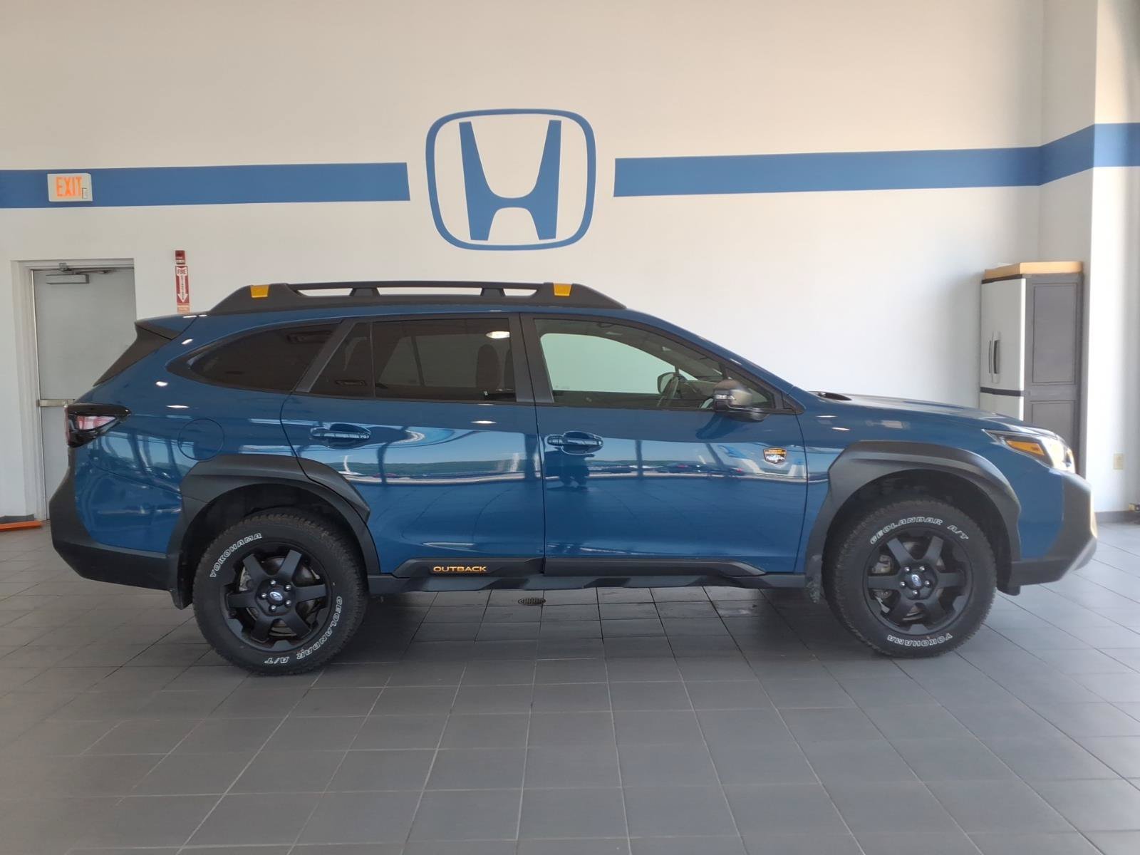 Certified 2025 Subaru Outback Wilderness w/ Wilderness Package AWD/4WD image 5