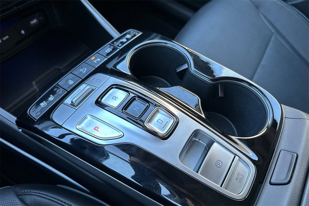 Used 2024 Hyundai Tucson Limited image 25