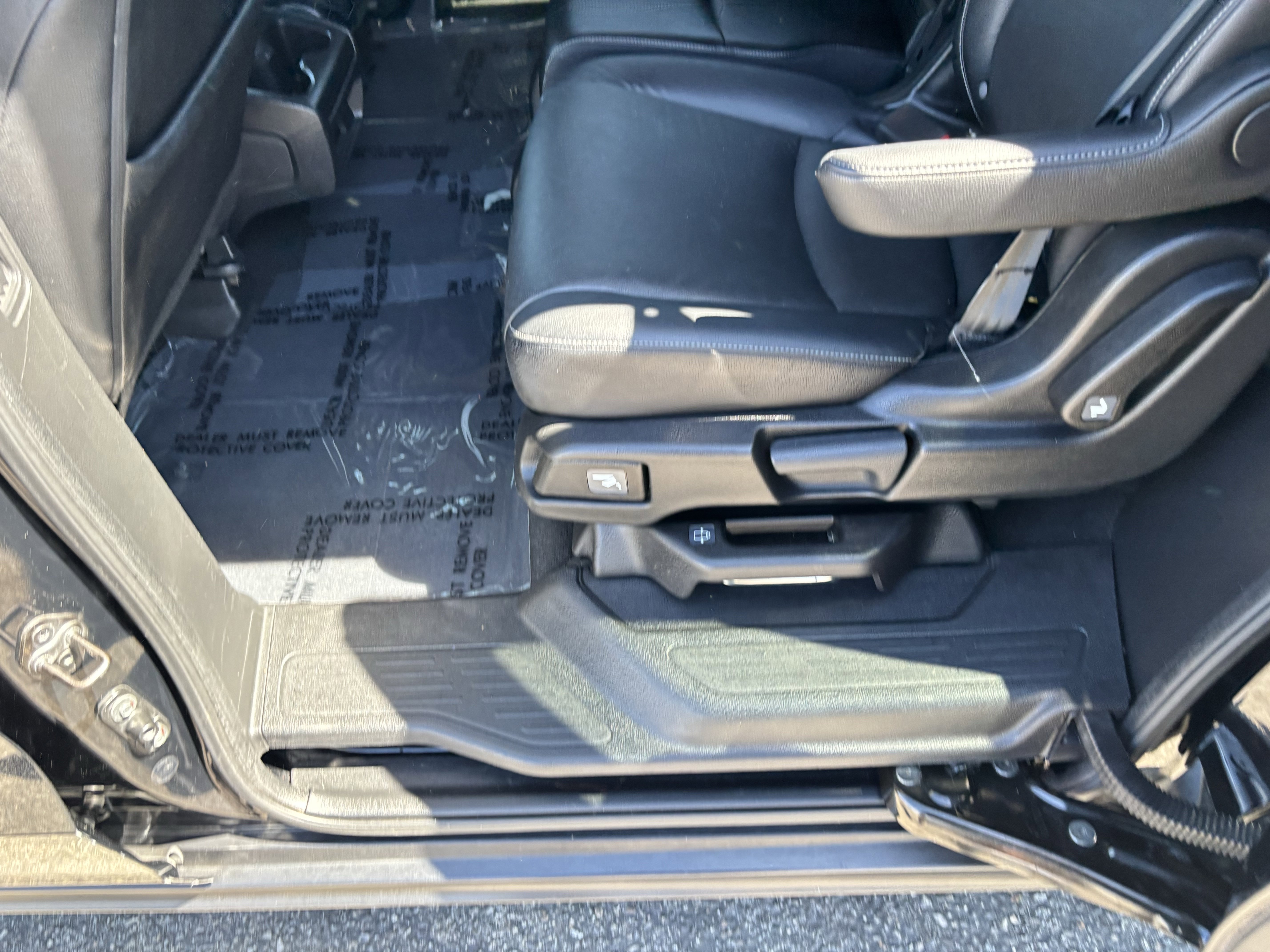 Used 2024 Honda Odyssey EX-L image 16