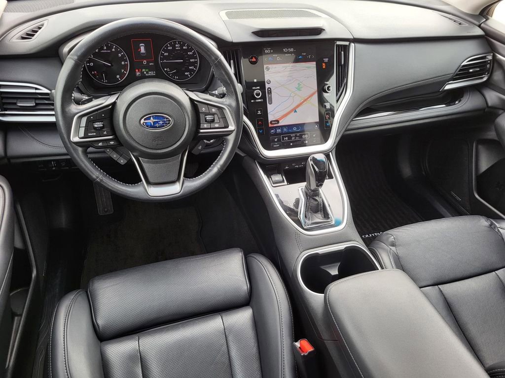 Used 2021 Subaru Outback Limited image 17