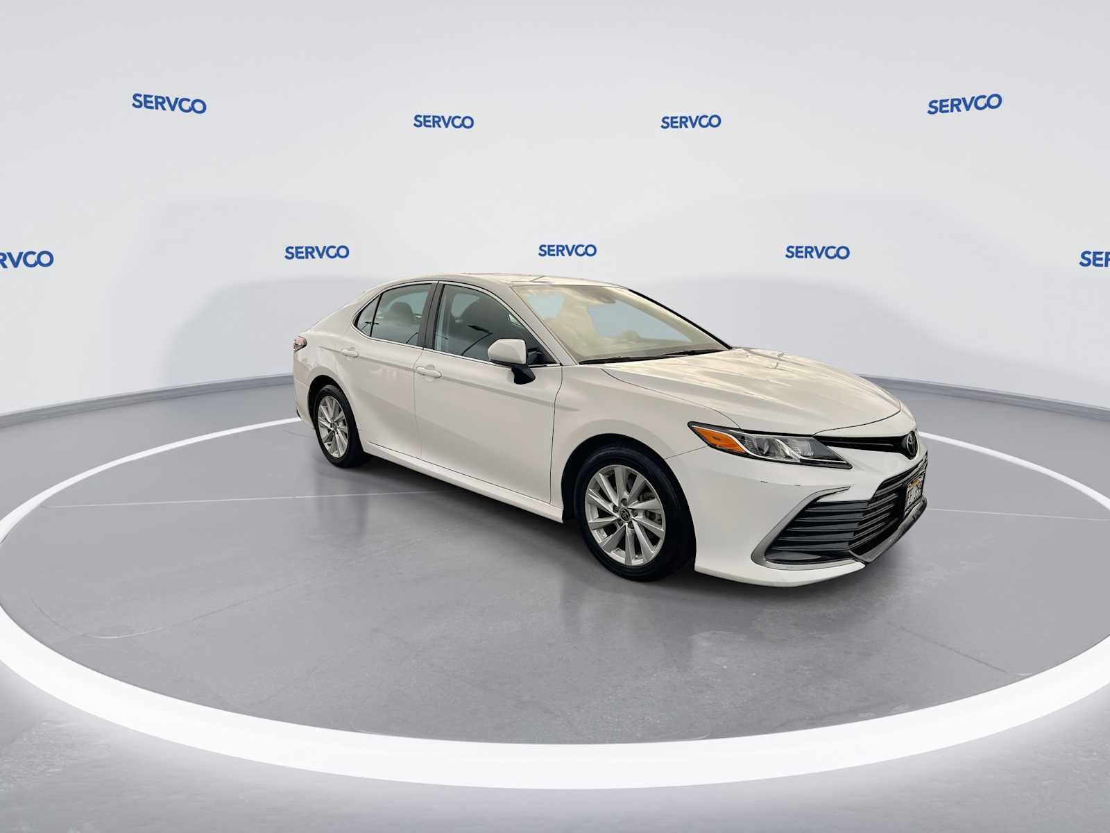 Used 2022 Toyota Camry LE FWD image 2