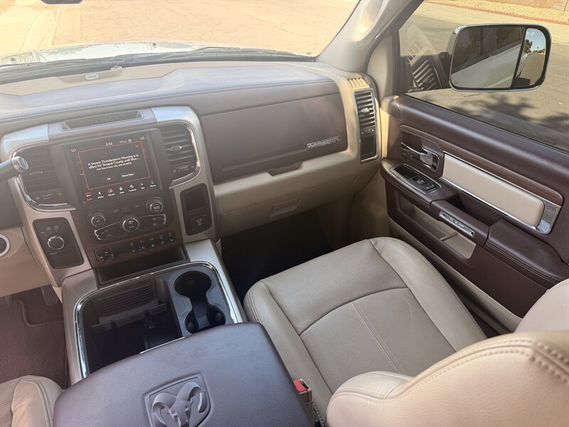Used 2018 RAM 2500 Laramie AWD/4WD image 29