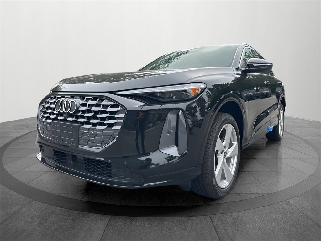 New 2025 Audi Q5 Premium Plus image 1