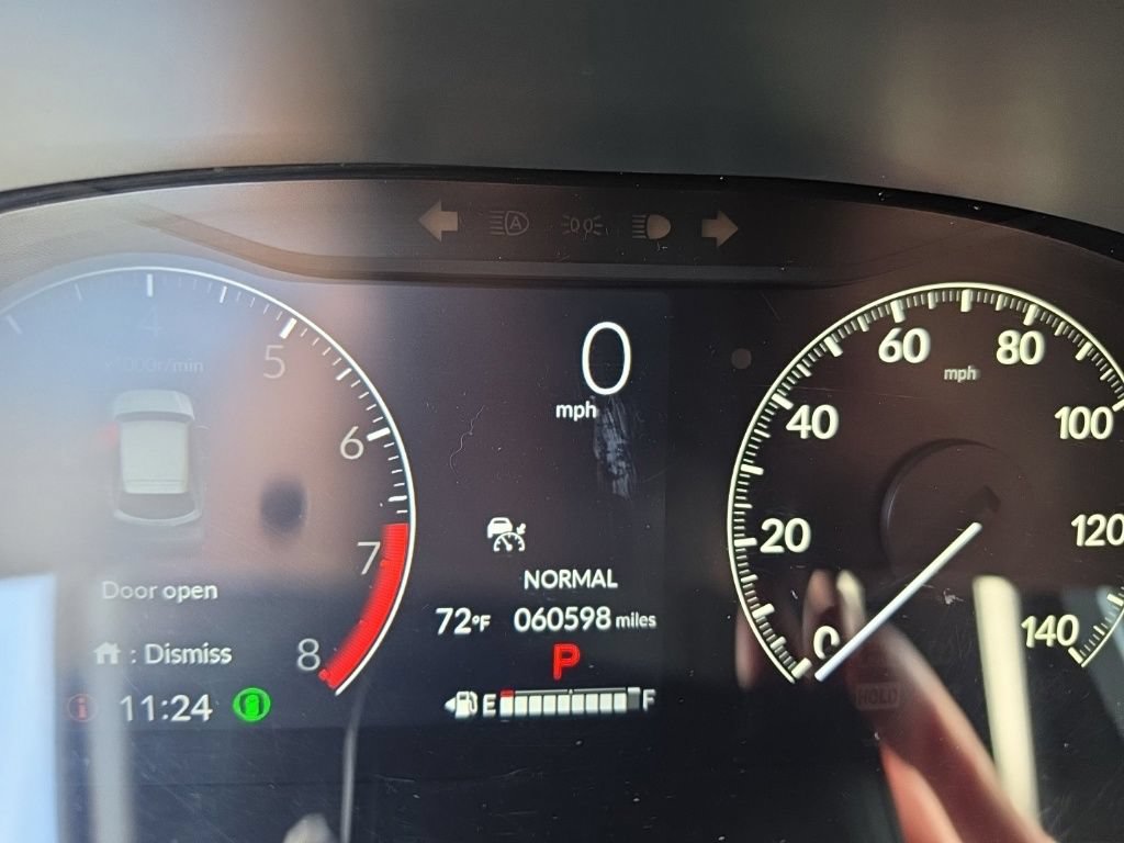 Certified 2025 Honda HR-V Sport image 15