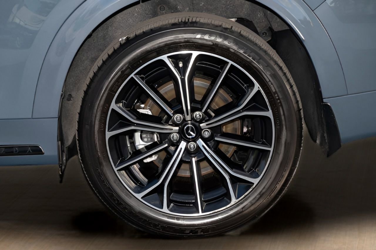 Used 2025 MAZDA CX-70 3.3 Turbo S w/ Premium Package image 40