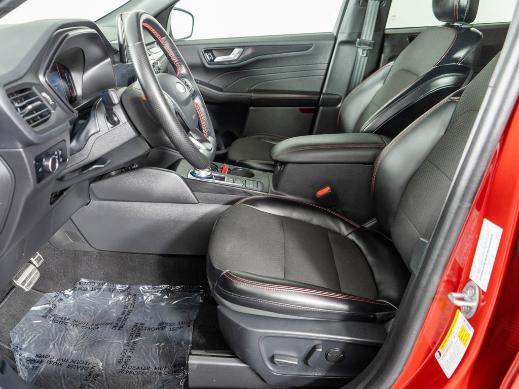 Used 2024 Ford Escape ST-Line image 10
