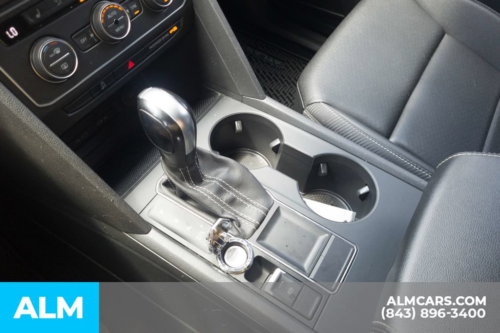 Used 2021 Volkswagen Atlas Cross Sport SE FWD image 9