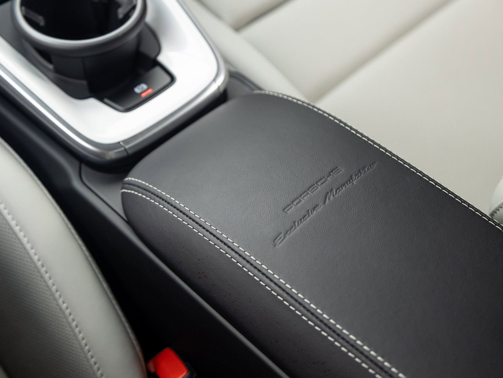 Certified 2024 Porsche 911 Turbo S image 32