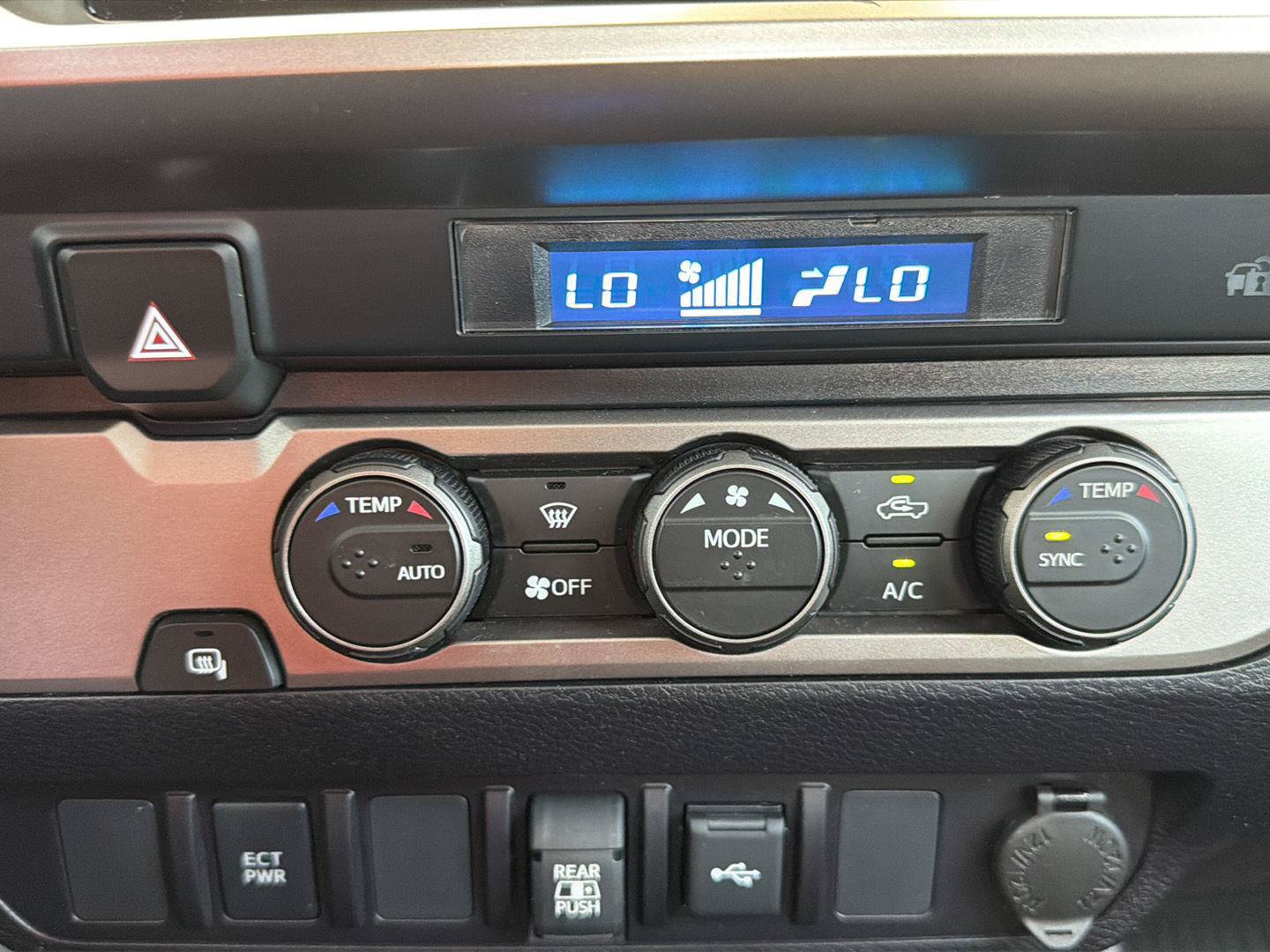 Used 2023 Toyota Tacoma SR5 RWD image 23