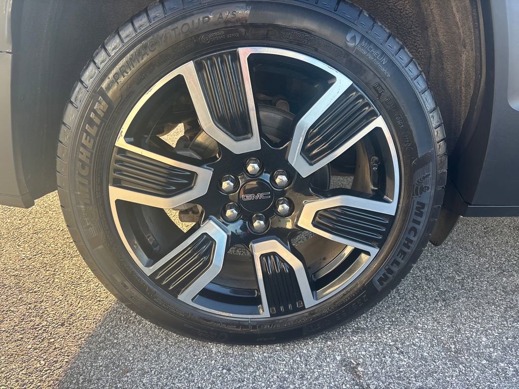 Used 2021 GMC Acadia SLE w/ Driver Convenience Package image 31