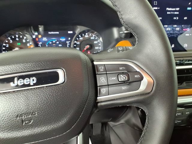 Used 2025 Jeep Compass Limited AWD/4WD image 17