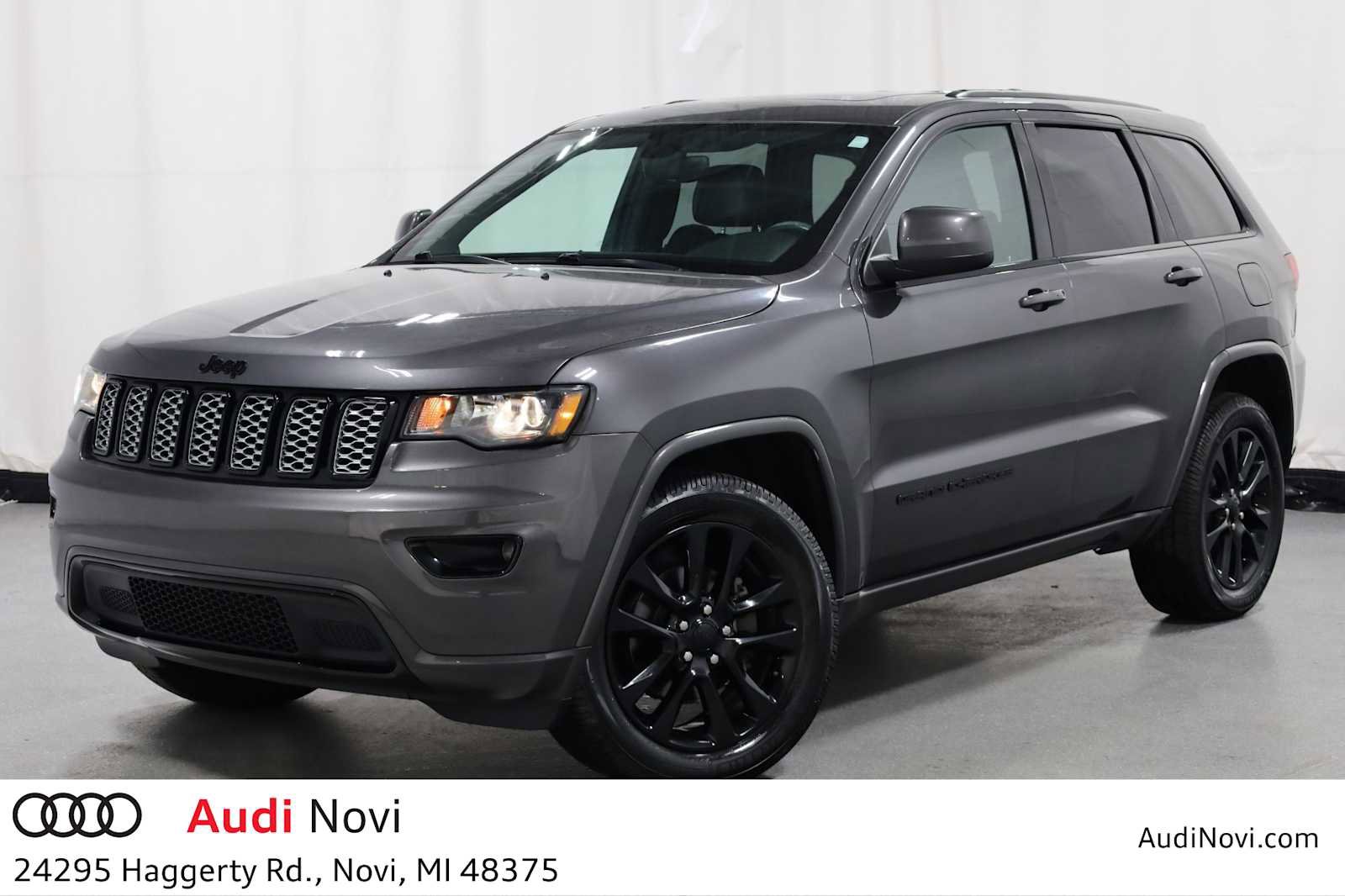 Used 2018 Jeep Grand Cherokee Altitude