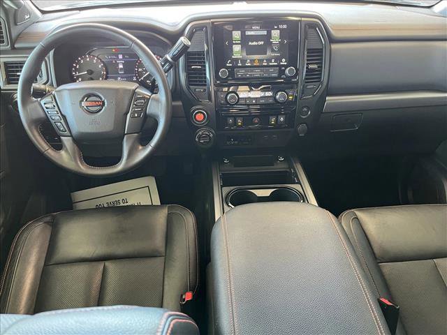 Used 2020 Nissan Titan PRO-4X w/ Pro-4x Convenience Package image 11