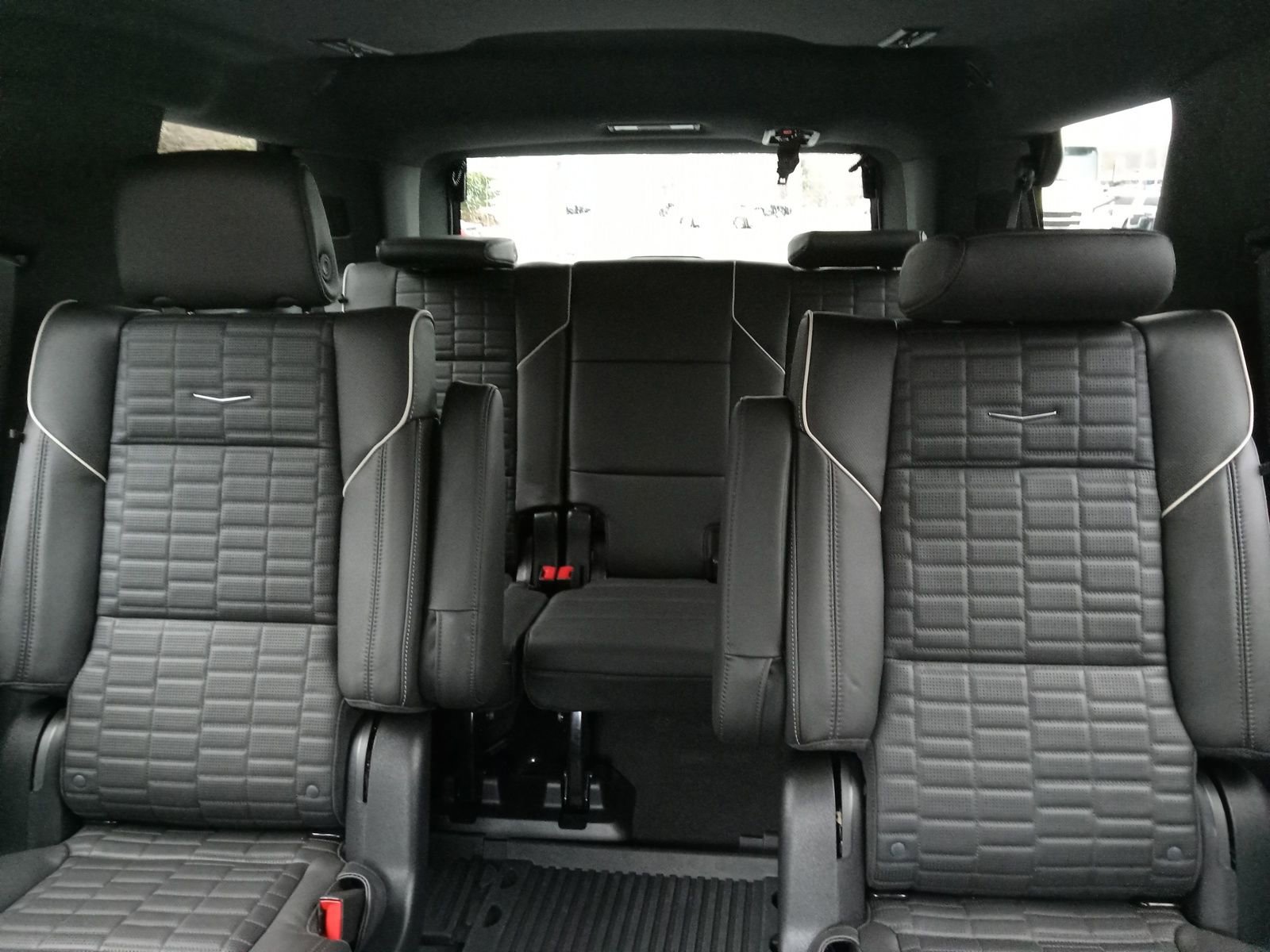 Used 2025 Cadillac Escalade V image 23