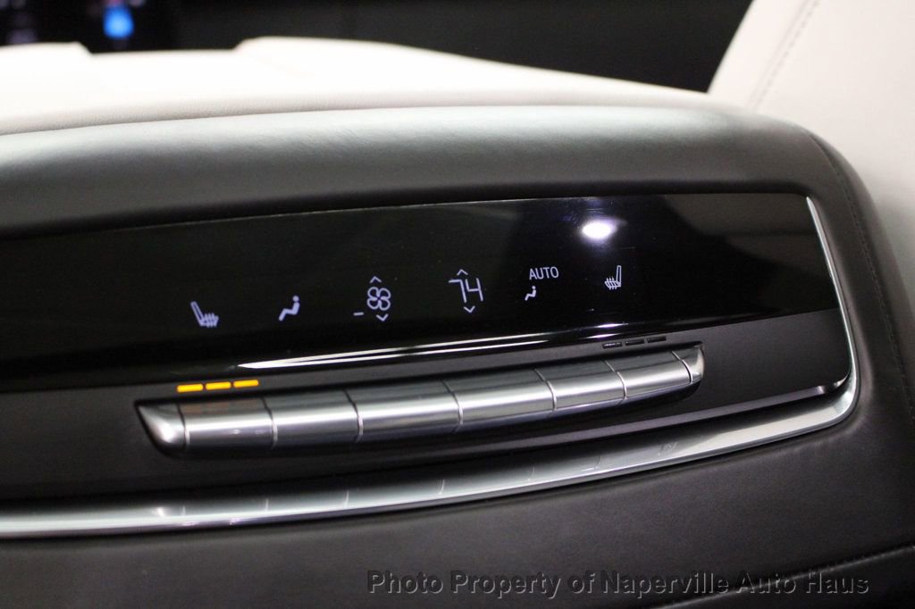 Used 2025 Cadillac Escalade ESV Sport Platinum w/ LPO, ONYX Package image 44