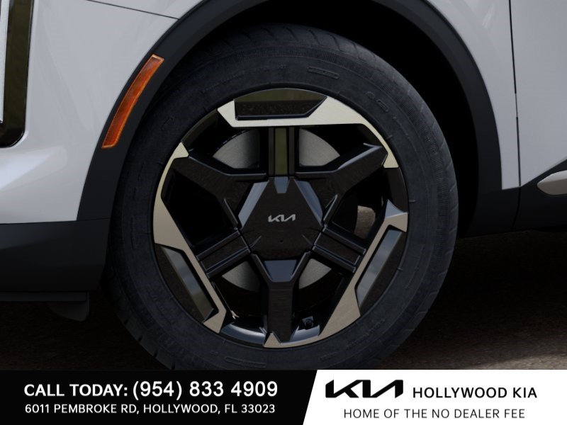 New 2027 Kia Sportage S FWD image 9