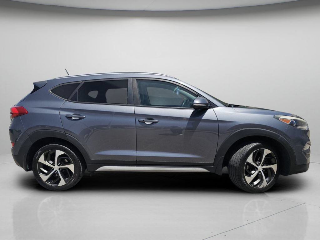 Used 2017 Hyundai Tucson Sport AWD/4WD image 22