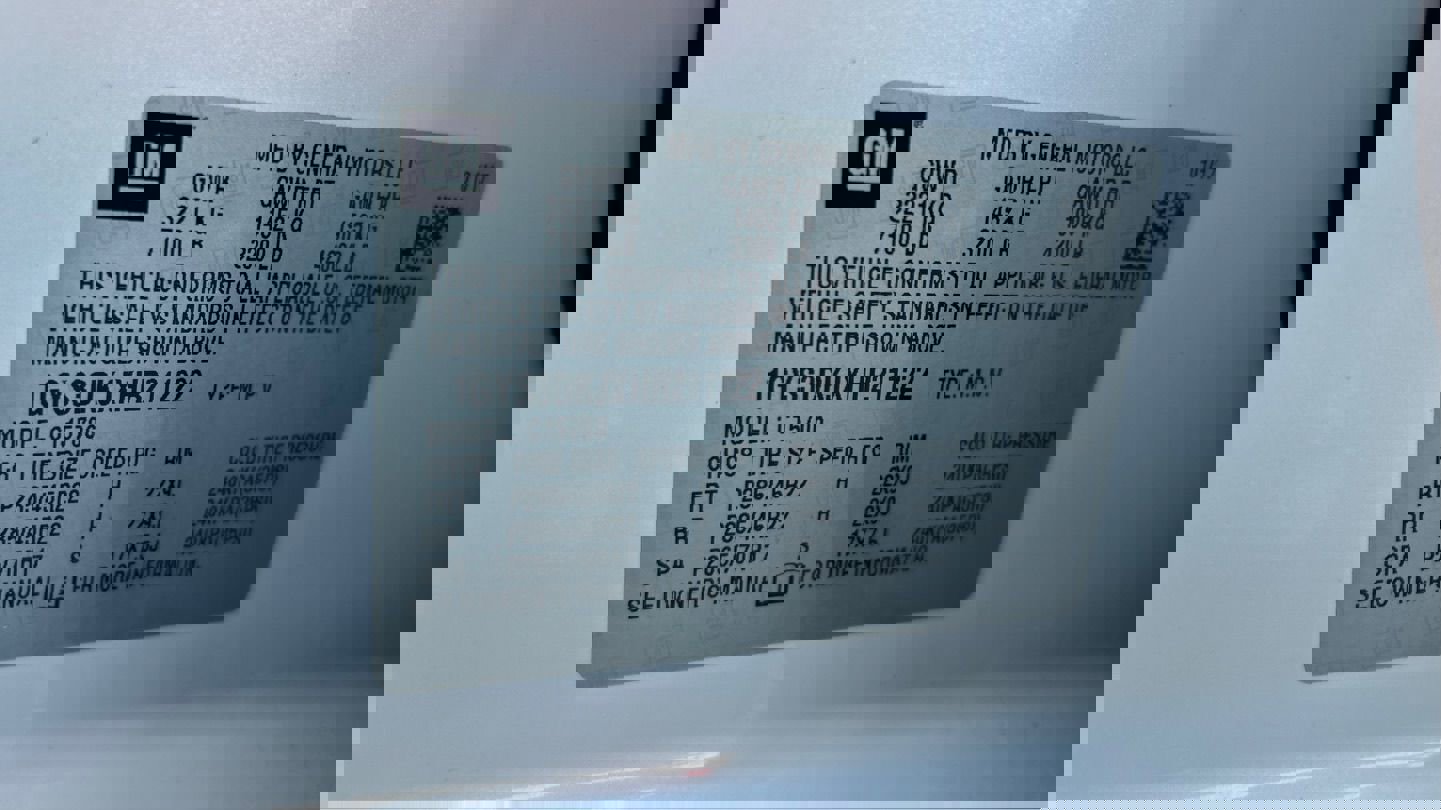 Used 2017 Cadillac Escalade Platinum RWD image 69