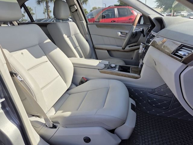 Used 2011 Mercedes-Benz E 350 Sedan image 18