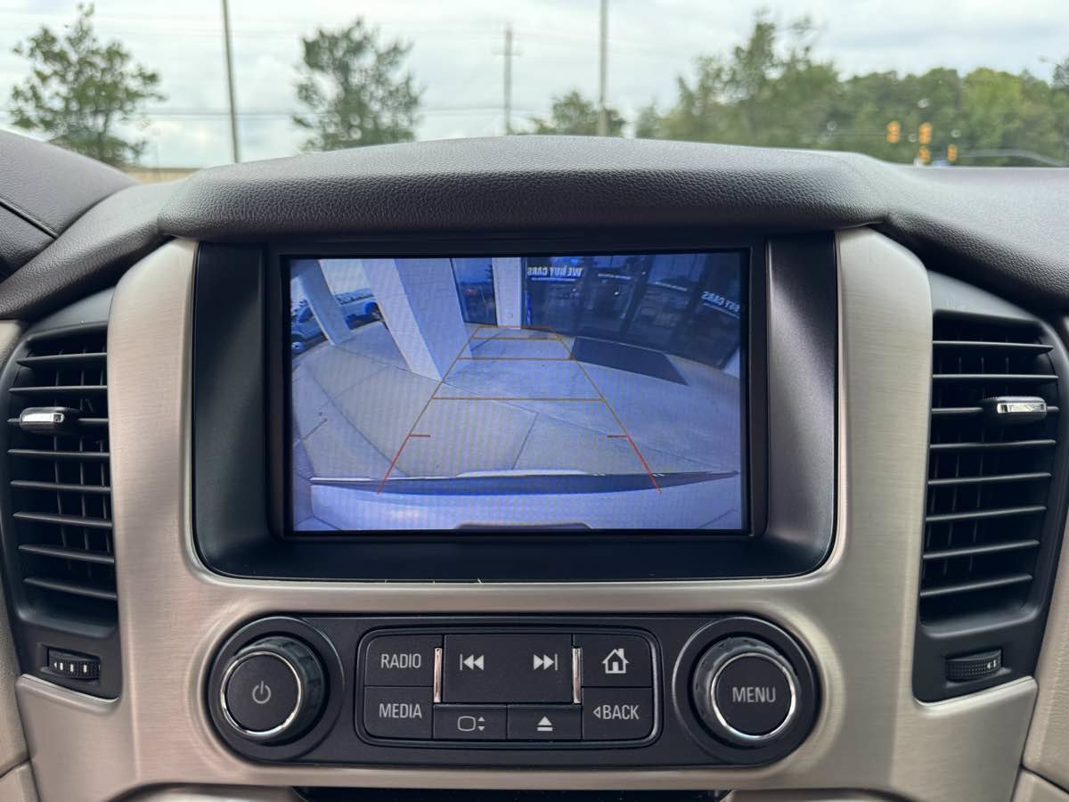 Used 2018 GMC Yukon Denali w/ Open Road Package RWD image 27