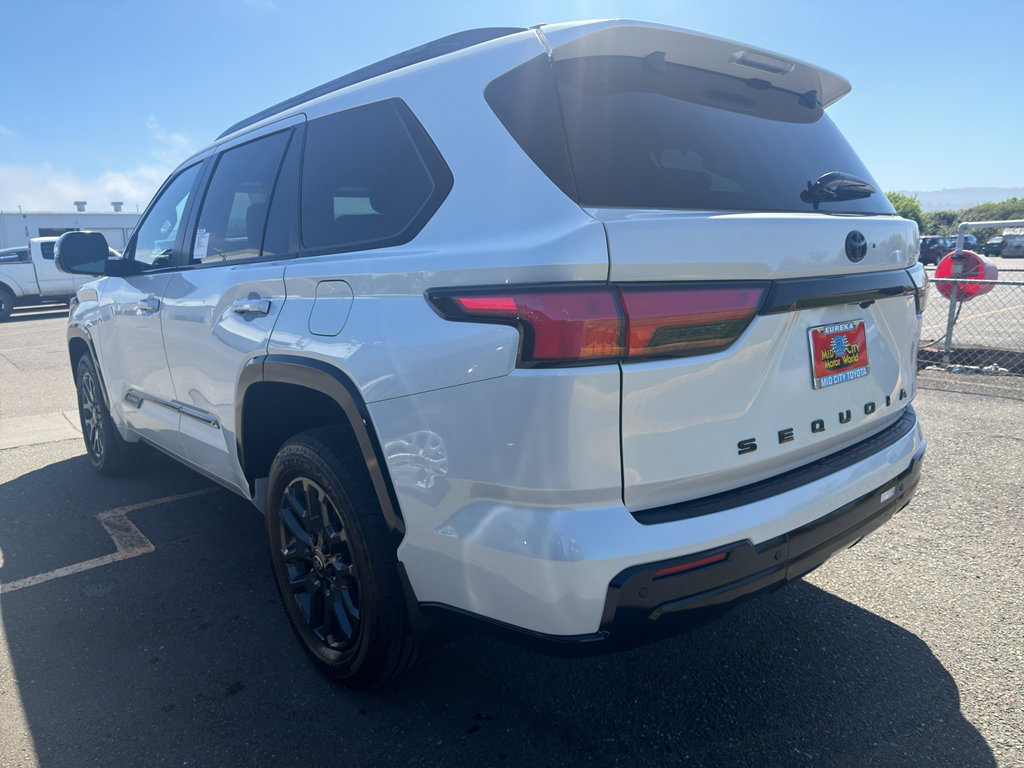 New 2026 Toyota Sequoia Platinum w/ Tow Technology Package AWD/4WD image 8