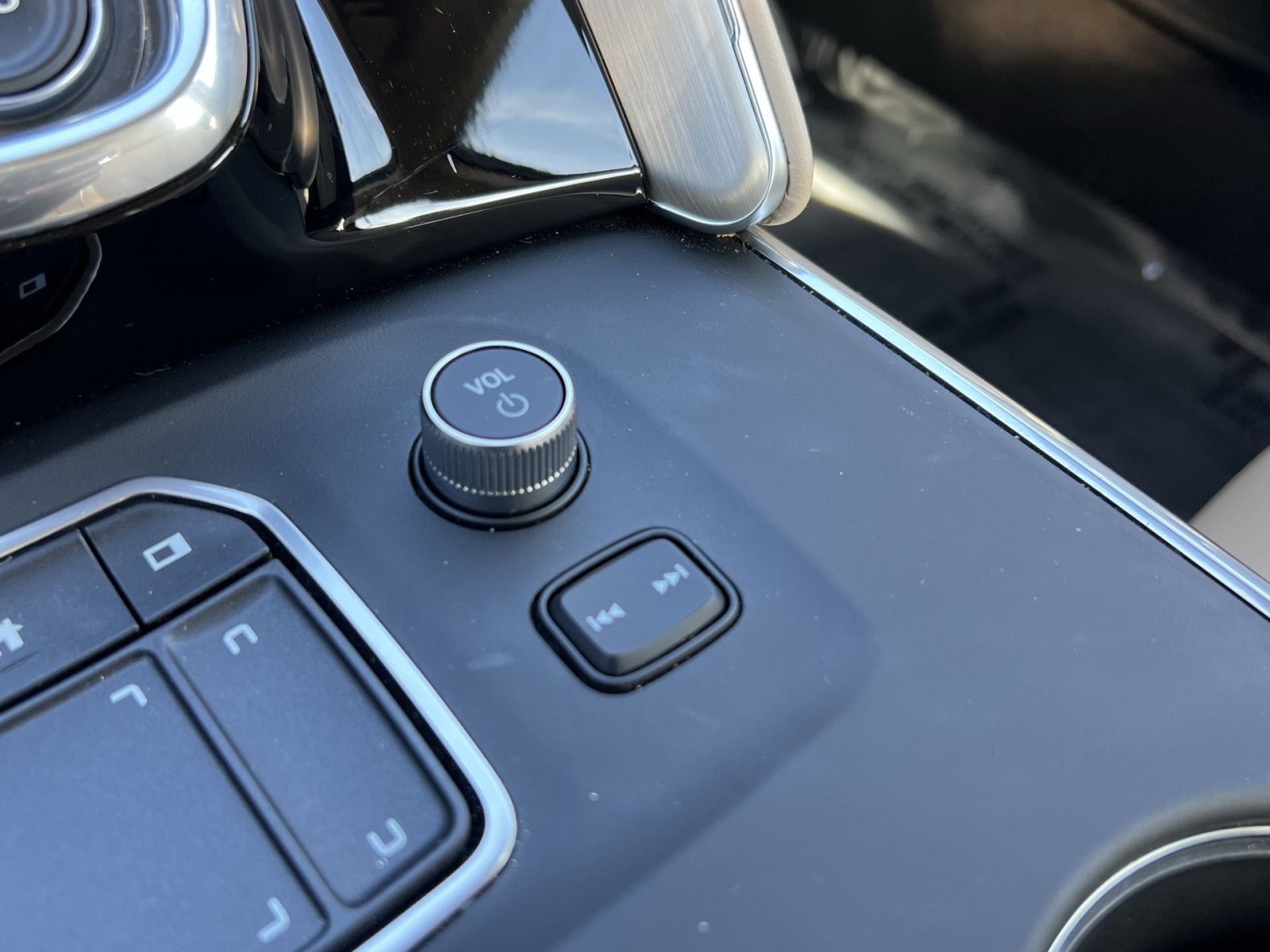 Certified 2023 Acura TLX w/ Technology Package image 19