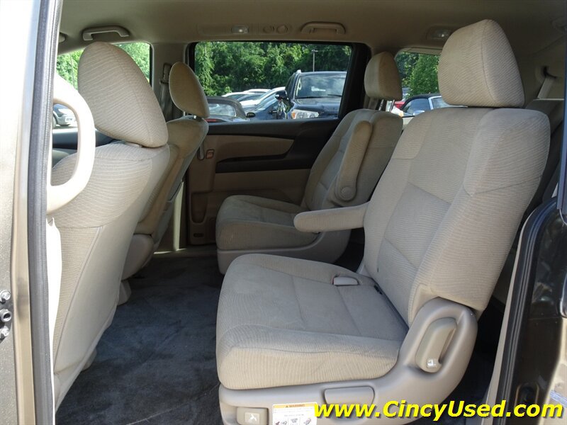 Used 2012 Honda Odyssey LX image 13