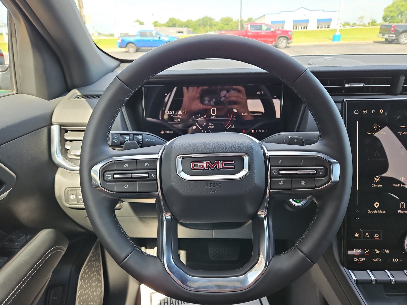 New 2027 GMC Terrain Elevation w/ Elevation Premium Package FWD image 11