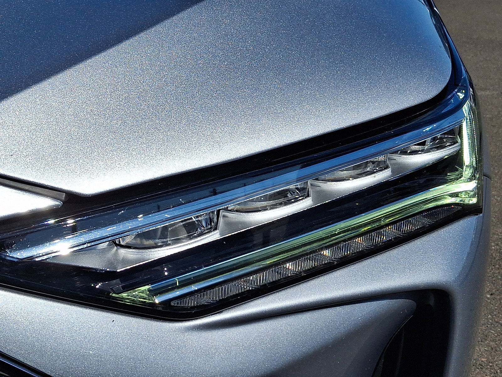 Certified 2023 Acura MDX w/ Technology Package image 9