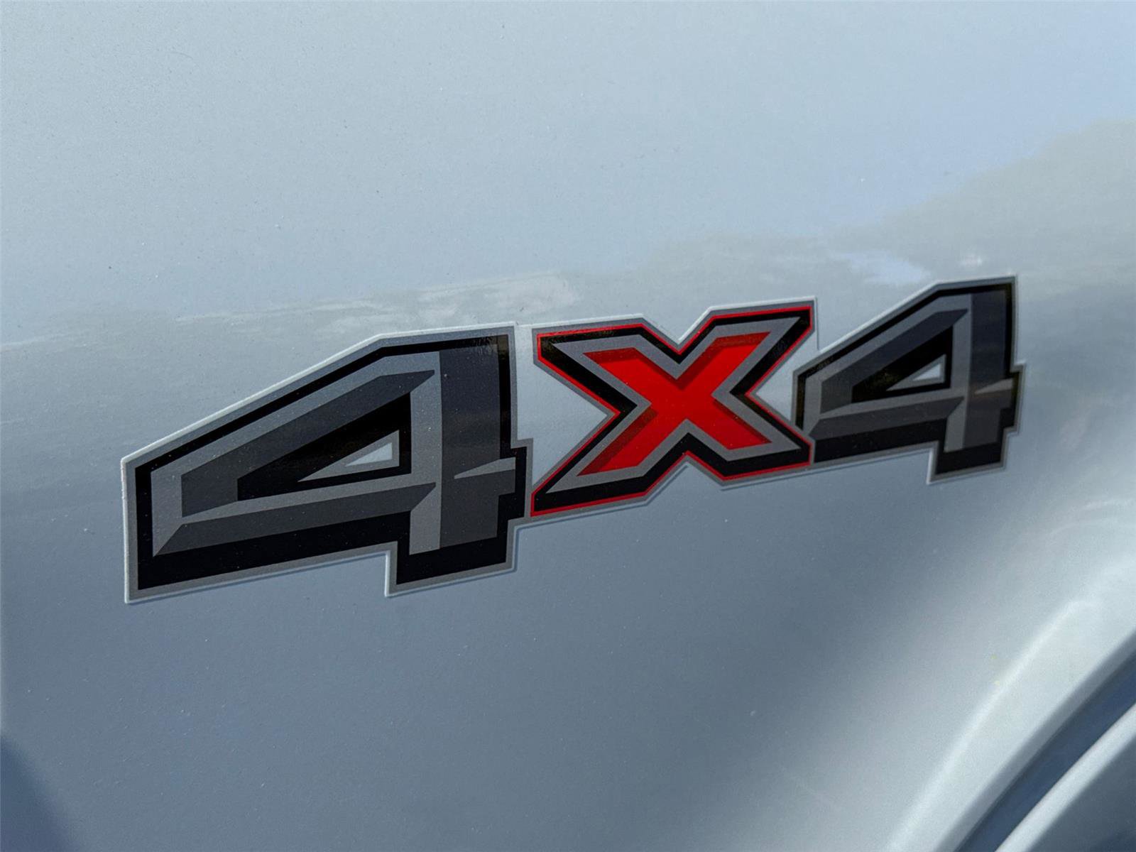 Used 2023 Ford F150 Platinum image 14