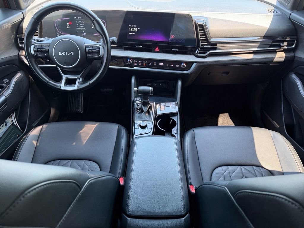Used 2023 Kia Sportage X-Line w/ X-Line Premium Package AWD/4WD image 16