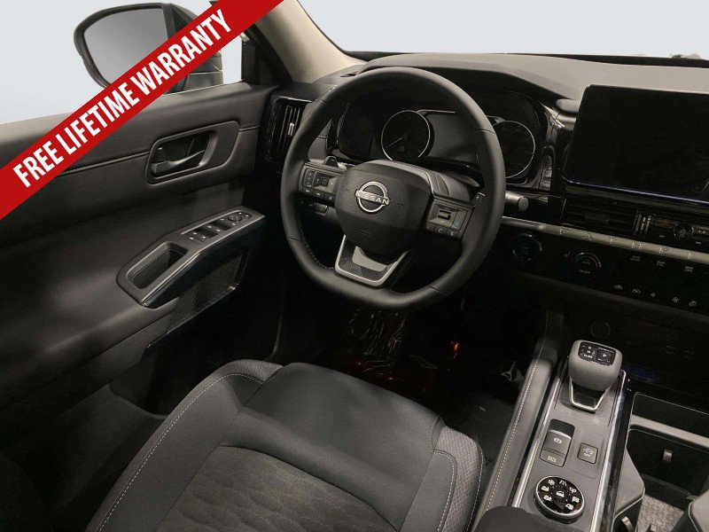 New 2026 Nissan Pathfinder SV w/ SV Premium Package AWD/4WD image 23