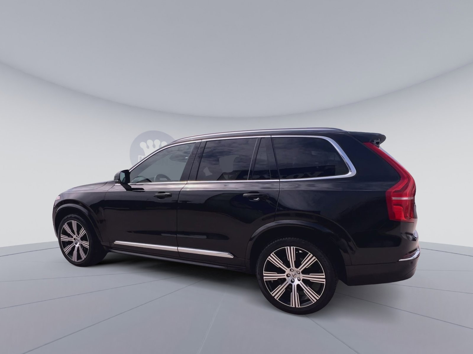 Certified 2023 Volvo XC90 B6 Ultimate w/ Protection Package Premier AWD/4WD image 8