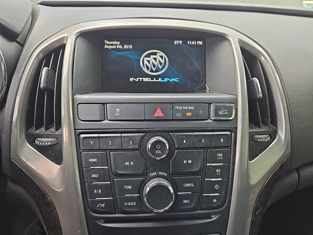 Used 2016 Buick Verano Leather w/ Experience Buick Package FWD image 11