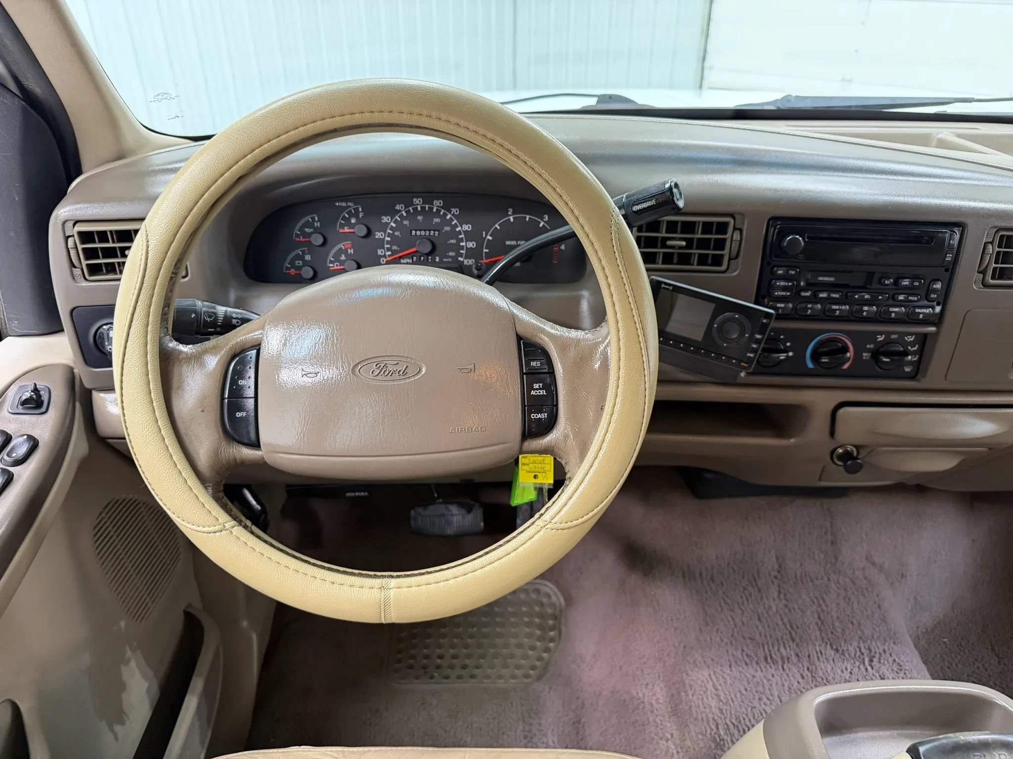 Used 2000 Ford F250 2WD Crew Cab Super Duty image 18