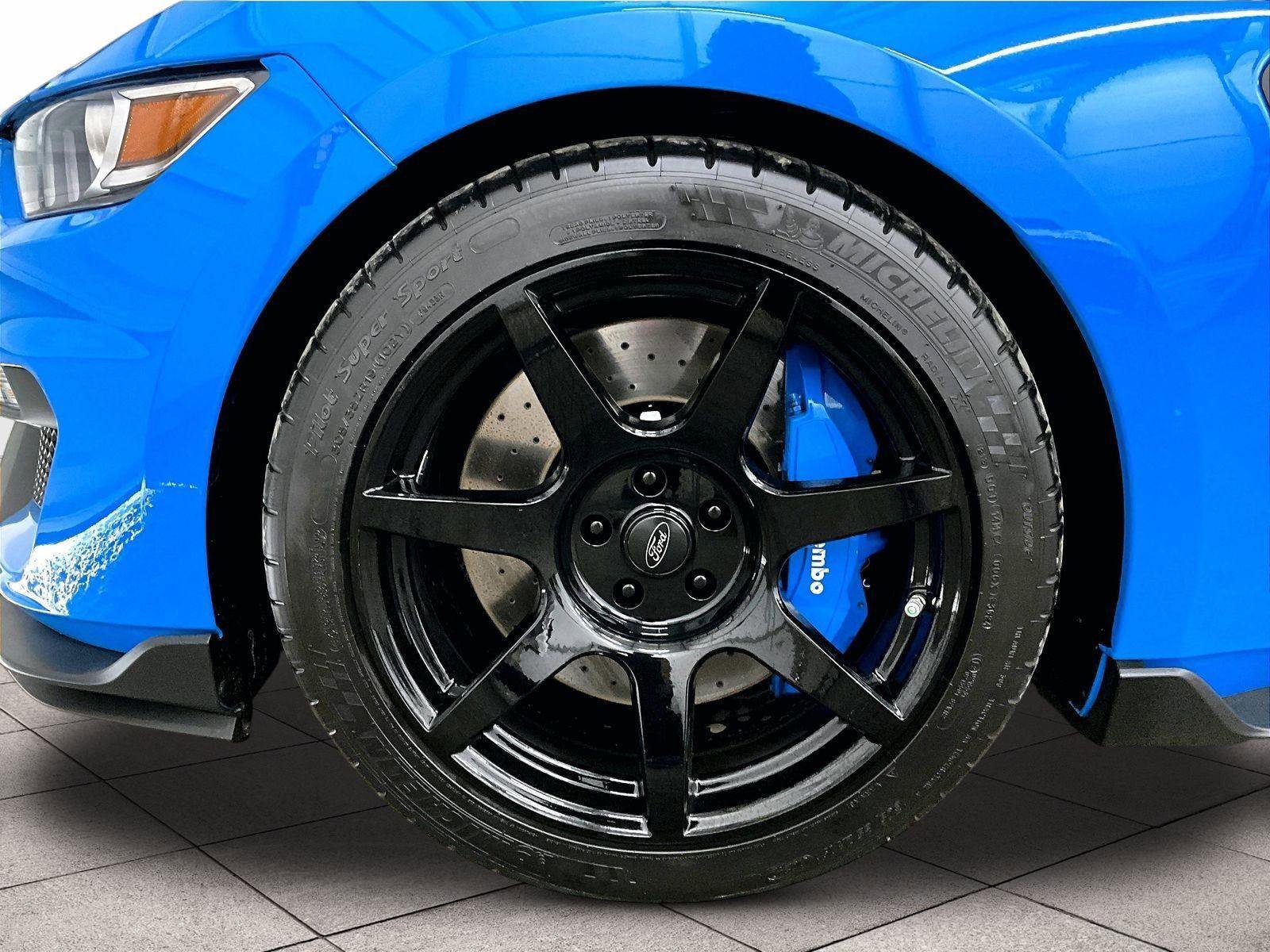 Certified 2017 Ford Mustang Shelby GT350 w/ Electronics Package RWD image 8