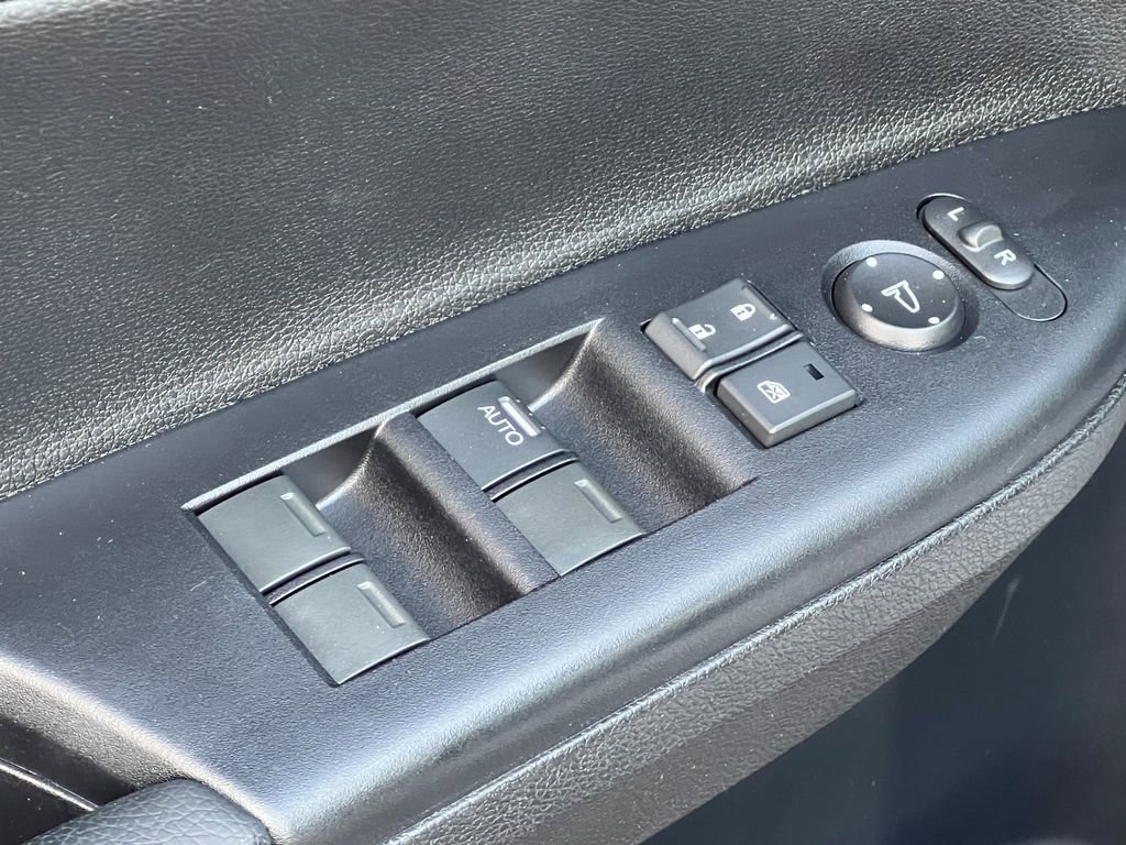 Used 2013 Honda Accord Sport image 9