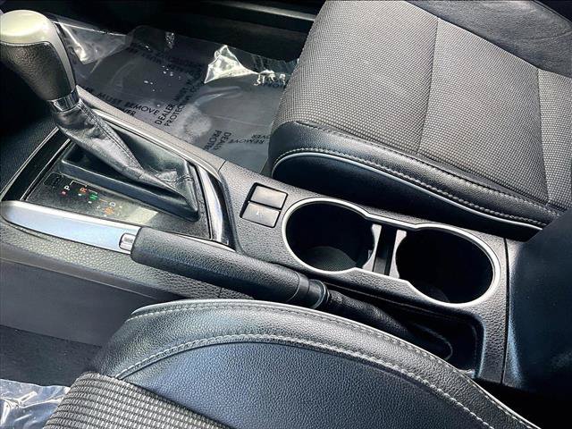 Used 2016 Toyota Corolla S FWD image 15