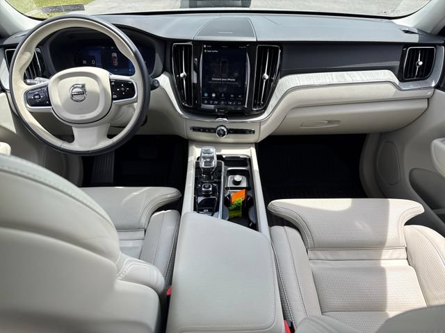Used 2025 Volvo XC60 B5 Ultra w/ Protection Package Premier AWD/4WD image 18