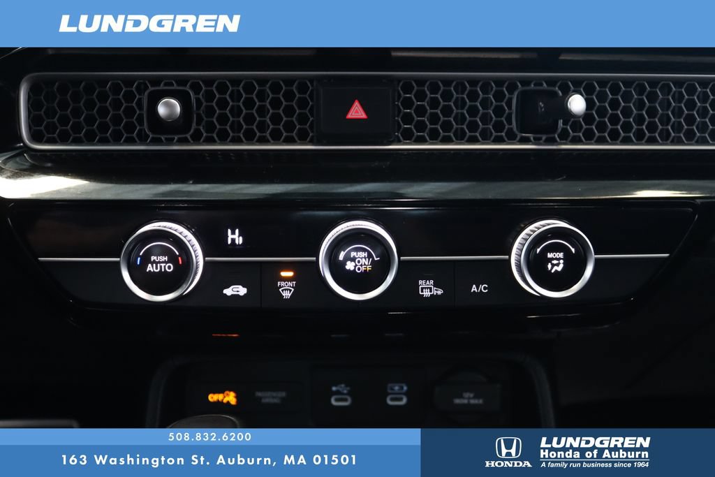 Used 2025 Honda Civic Sport image 25