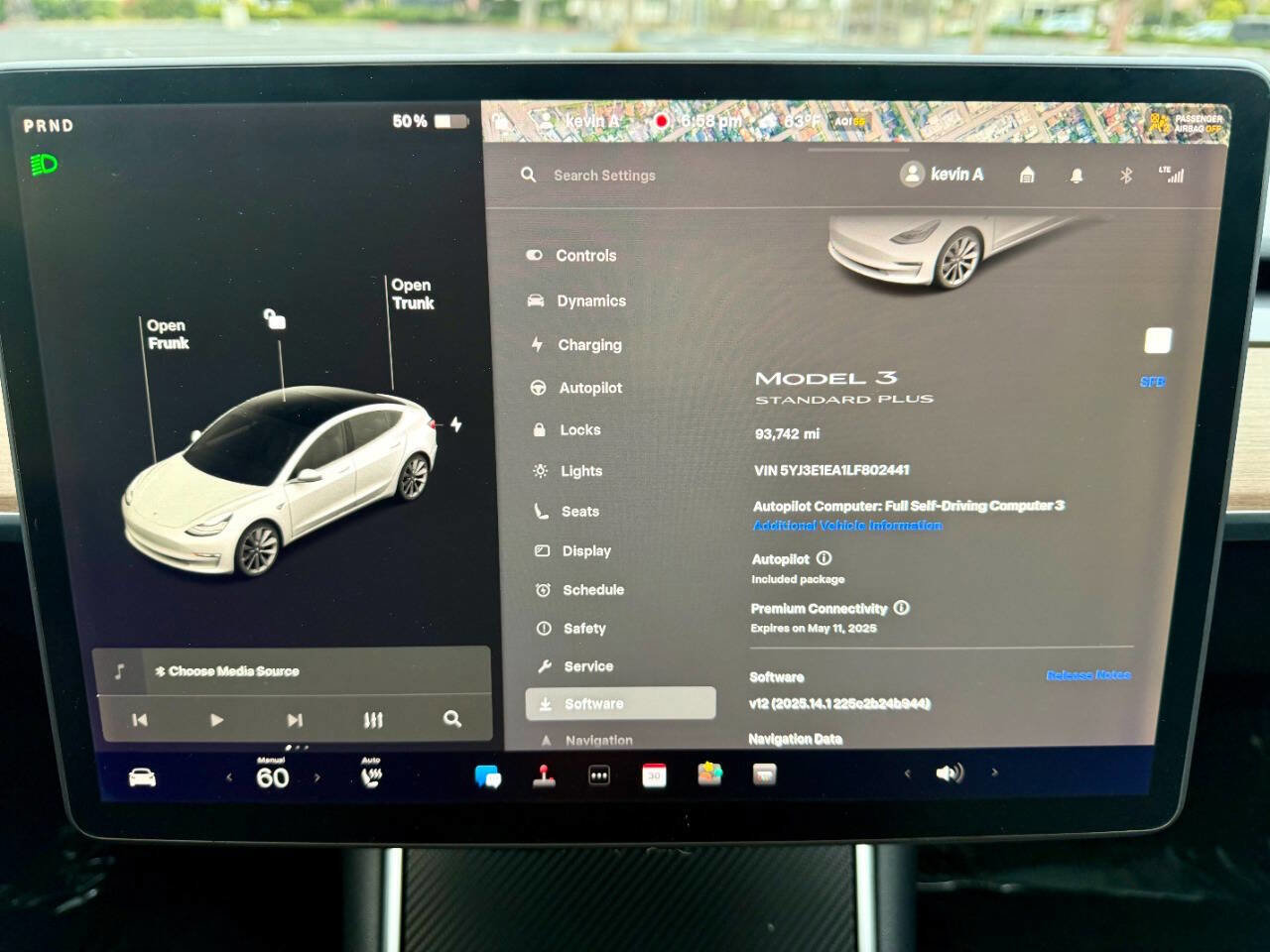 Used 2020 Tesla Model 3 Standard Range Plus image 12