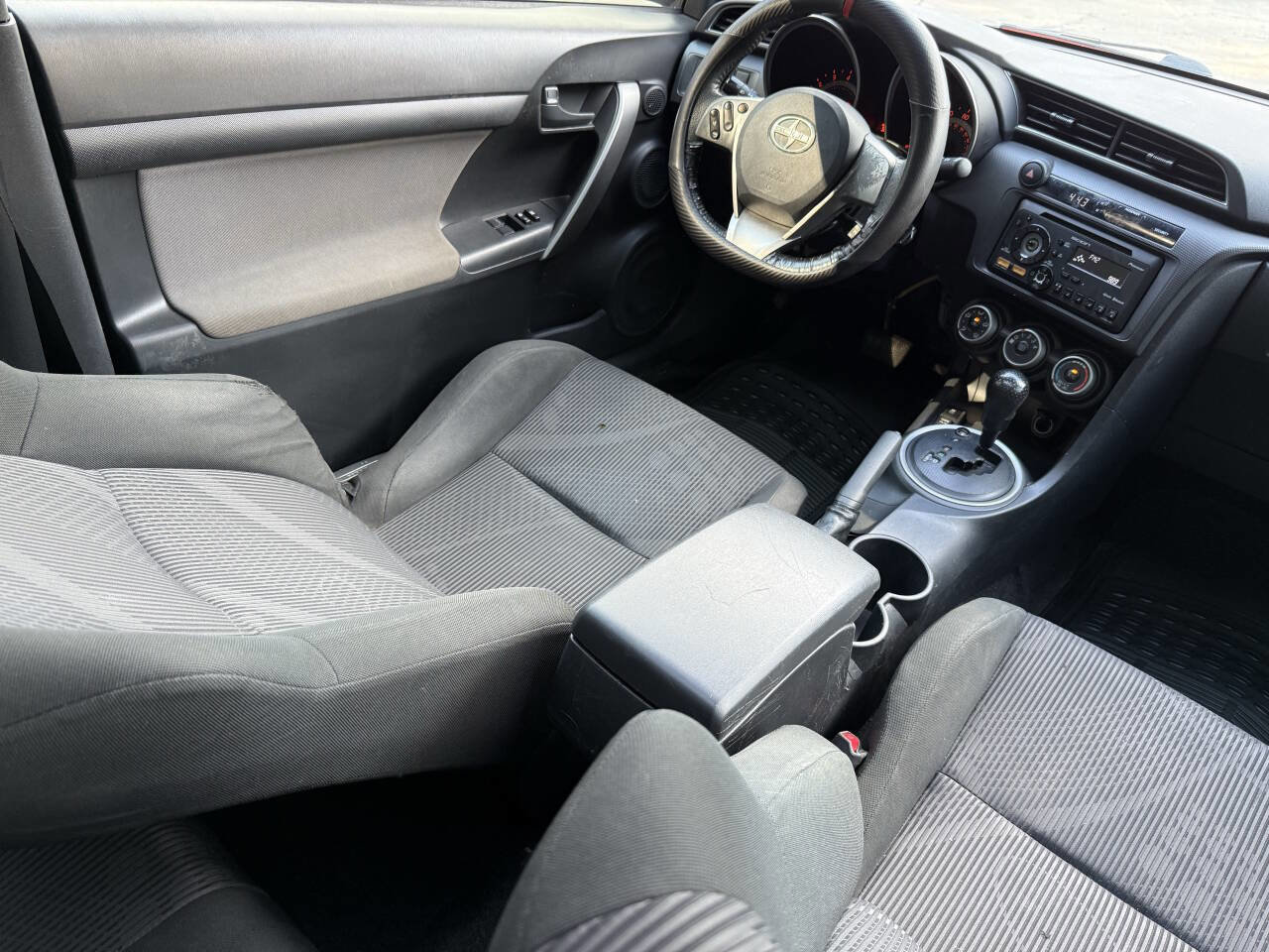 Used 2012 Scion tC FWD image 22