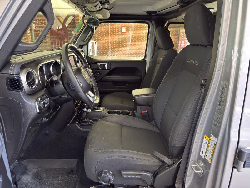 Used 2019 Jeep Wrangler Unlimited Sahara w/ Cold Weather Group image 21