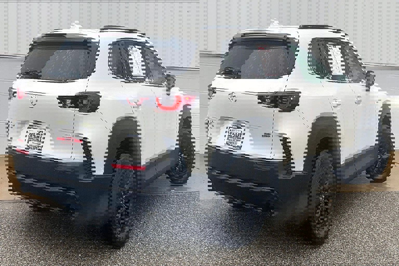 Used 2025 MAZDA CX-50 AWD 2.5 Hybrid w/ Premium Pkg image 17