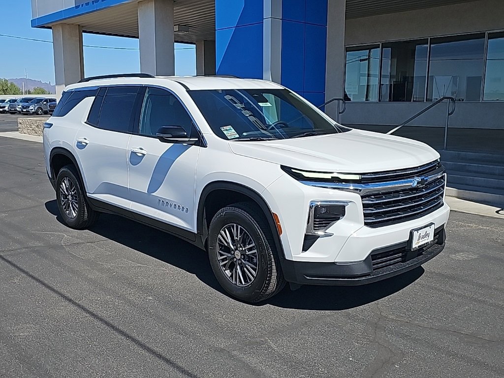New 2026 Chevrolet Traverse LT